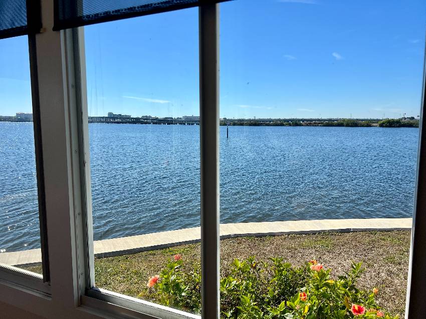 327 3rd St Dr W #11 a Palmetto, FL Mobile or Manufactured Home for Sale